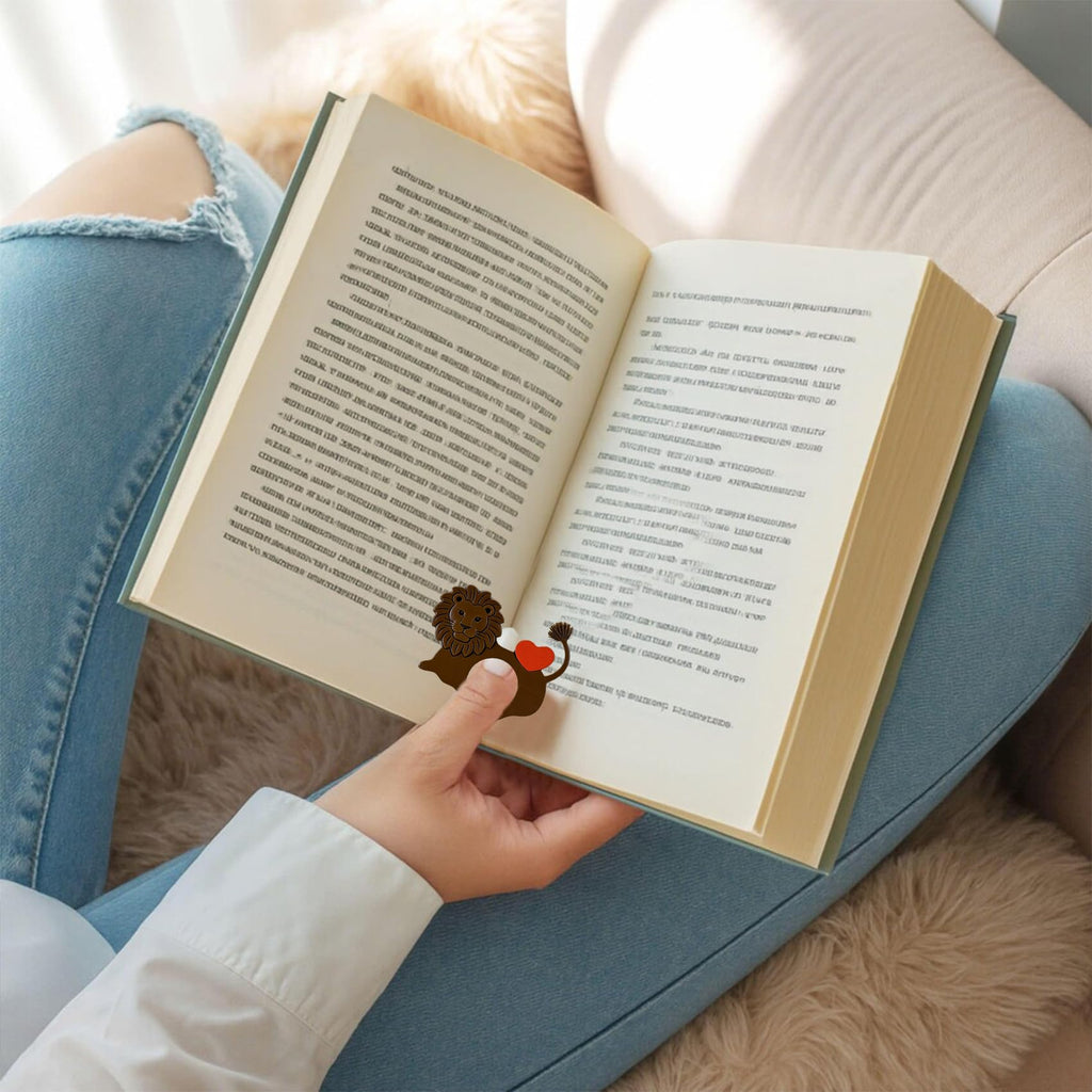 Dolphin Book Page Holder, Thumb Book Page Holder, Reading Accessory, Smooth Lightweight Acrylic Book Page Holders for Students, Teachers, Book Lovers, Literary & Bookworm Ideal Gift
