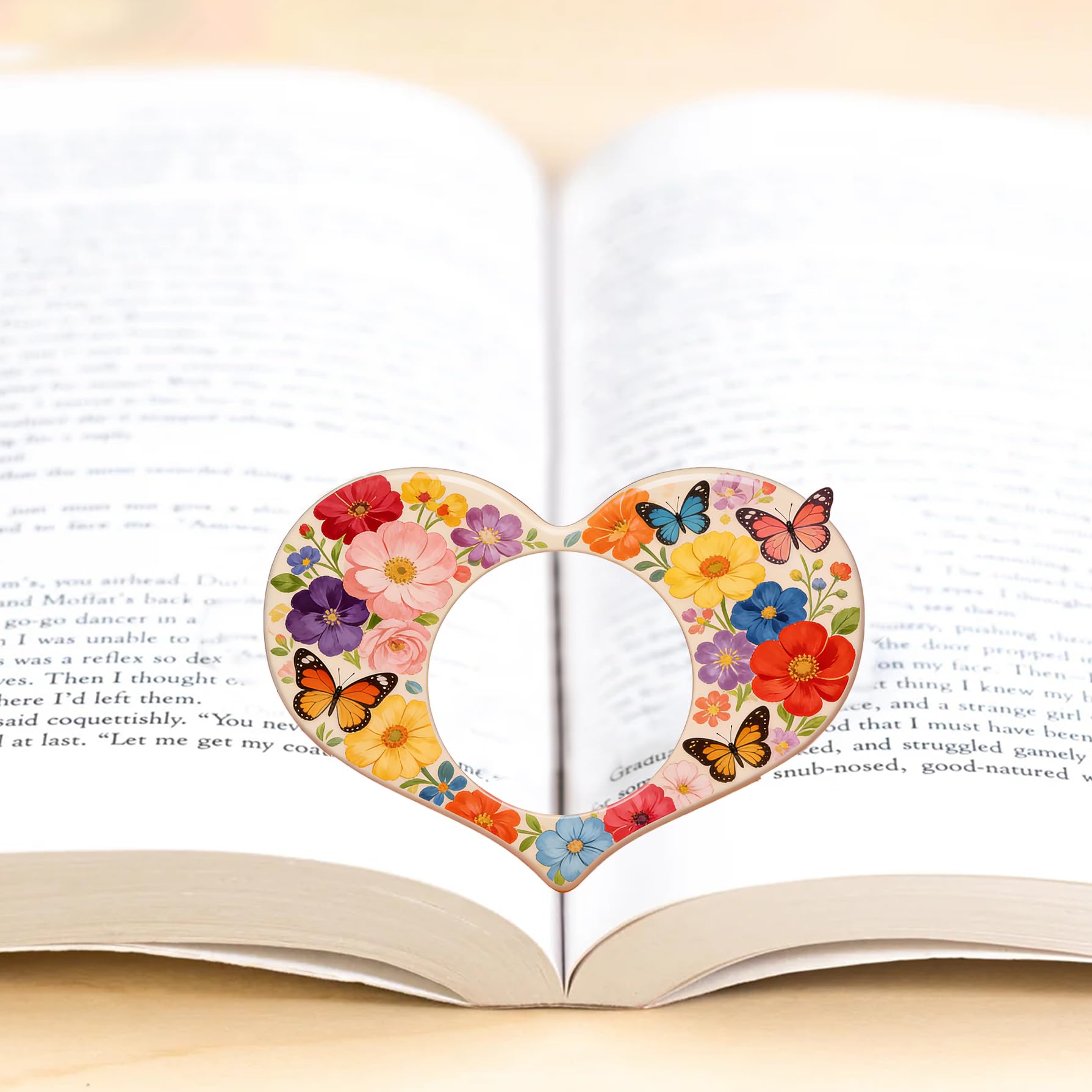 Dolphin Book Page Holder, Thumb Book Page Holder, Reading Accessory, Smooth Lightweight Acrylic Book Page Holders for Students, Teachers, Book Lovers, Literary & Bookworm Ideal Gift
